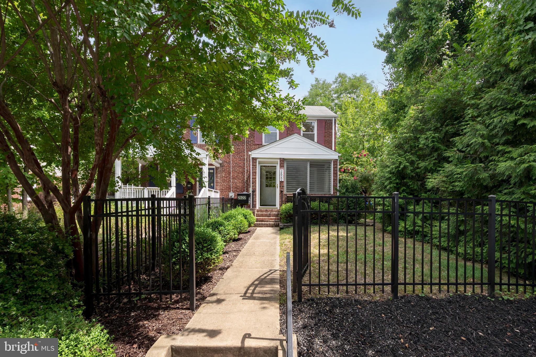 JEFFERSON MANOR - Residential Lease