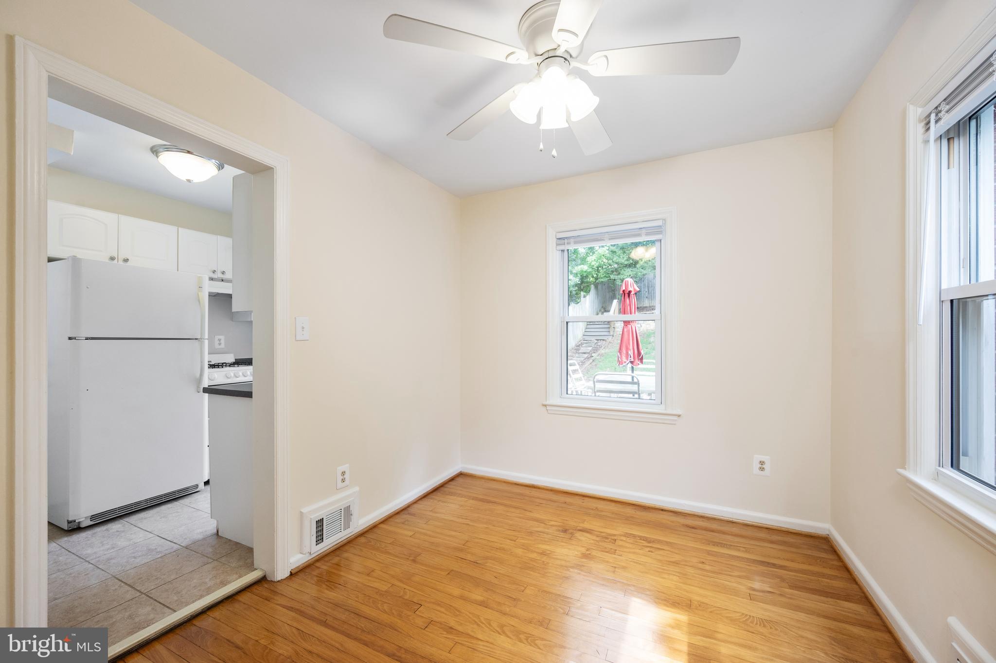 JEFFERSON MANOR - Residential Lease