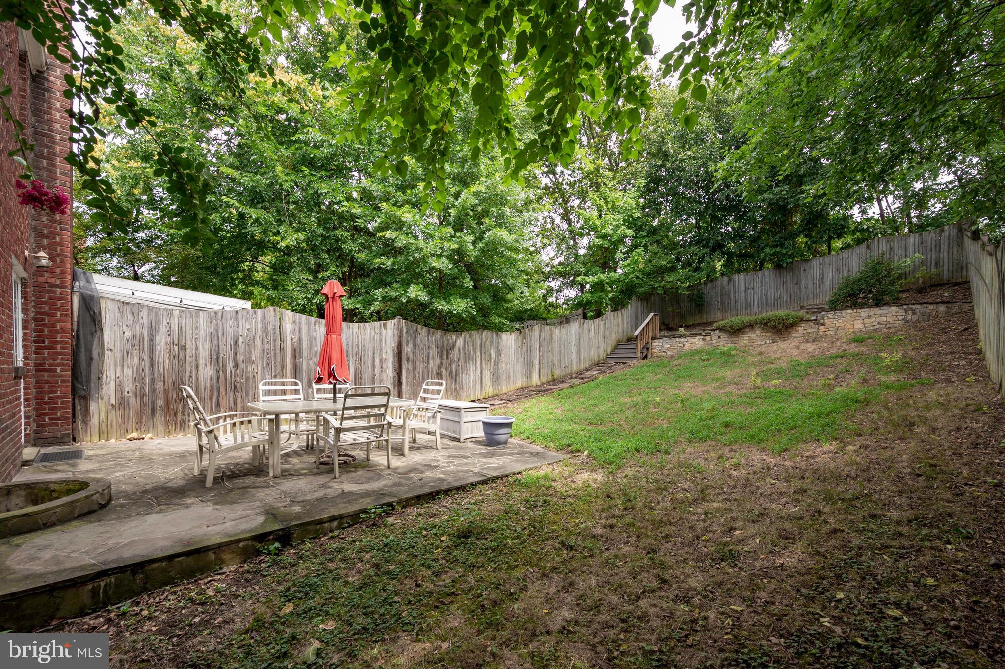 JEFFERSON MANOR - Residential Lease