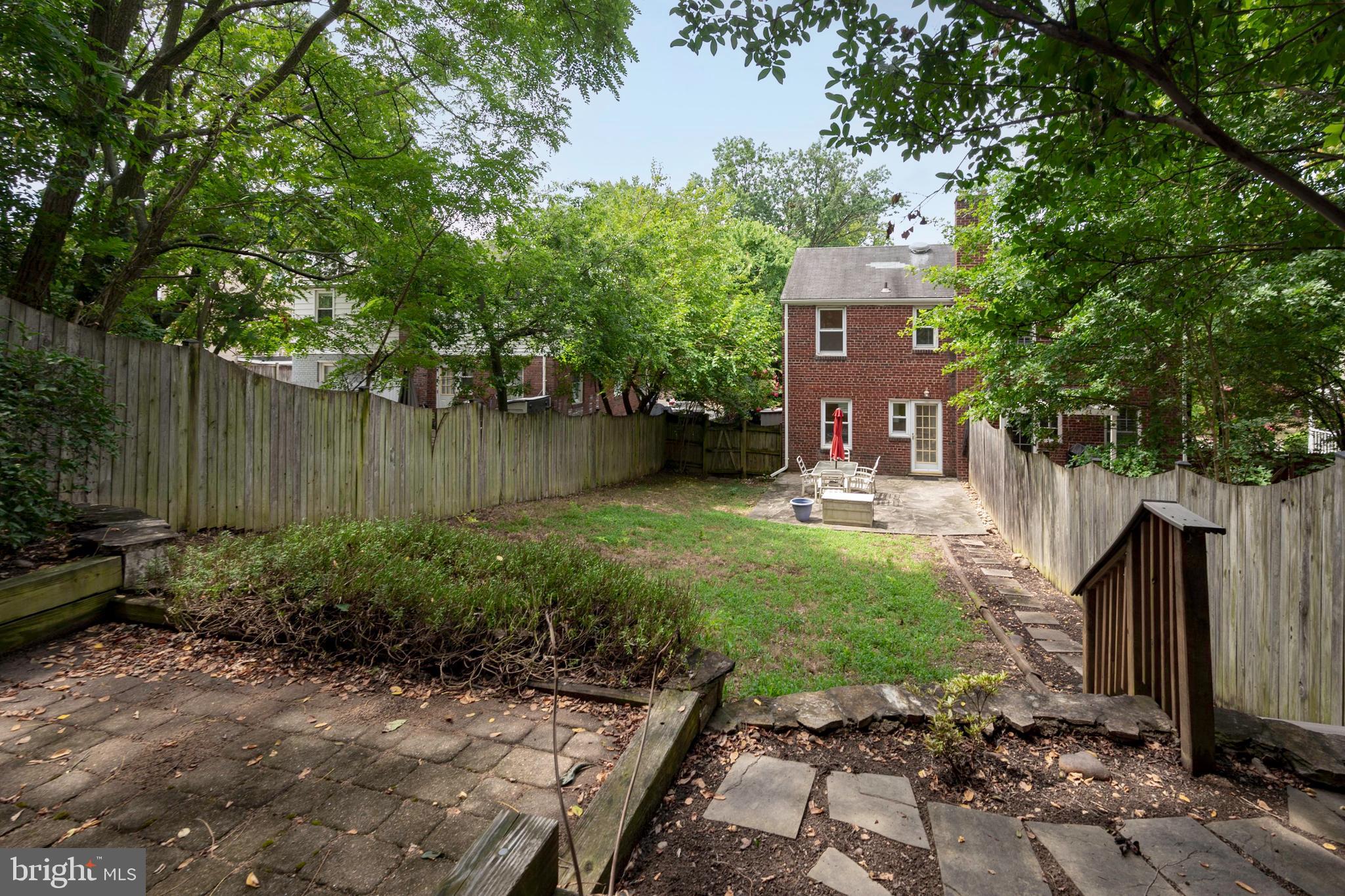 JEFFERSON MANOR - Residential Lease