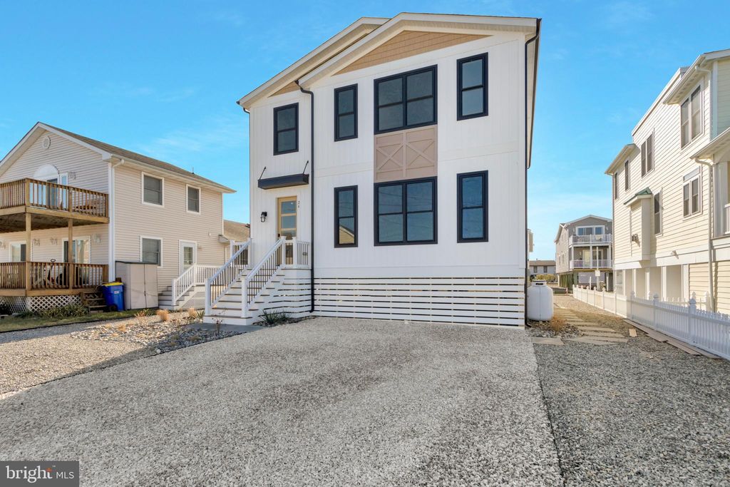 Photo of 24 W Atlantic Street, FENWICK ISLAND, DE 19944 (MLS # DESU2100854)