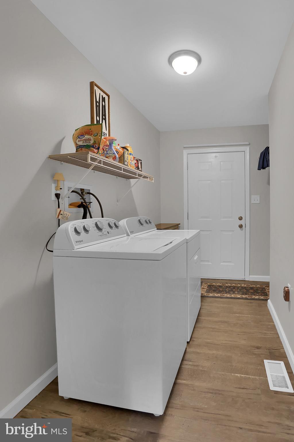 BRIDLEWOOD ESTATES - Residential