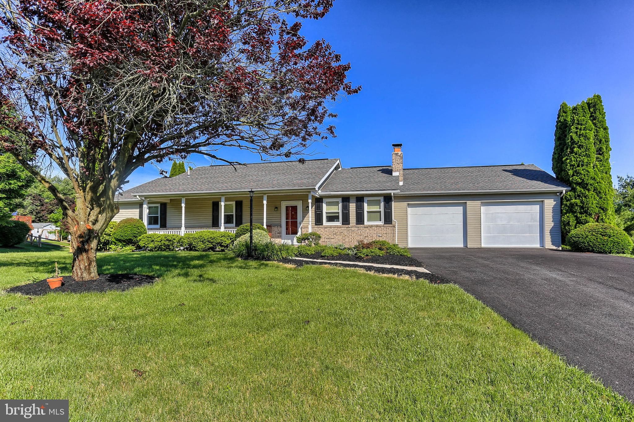 BRIDLEWOOD ESTATES - Residential
