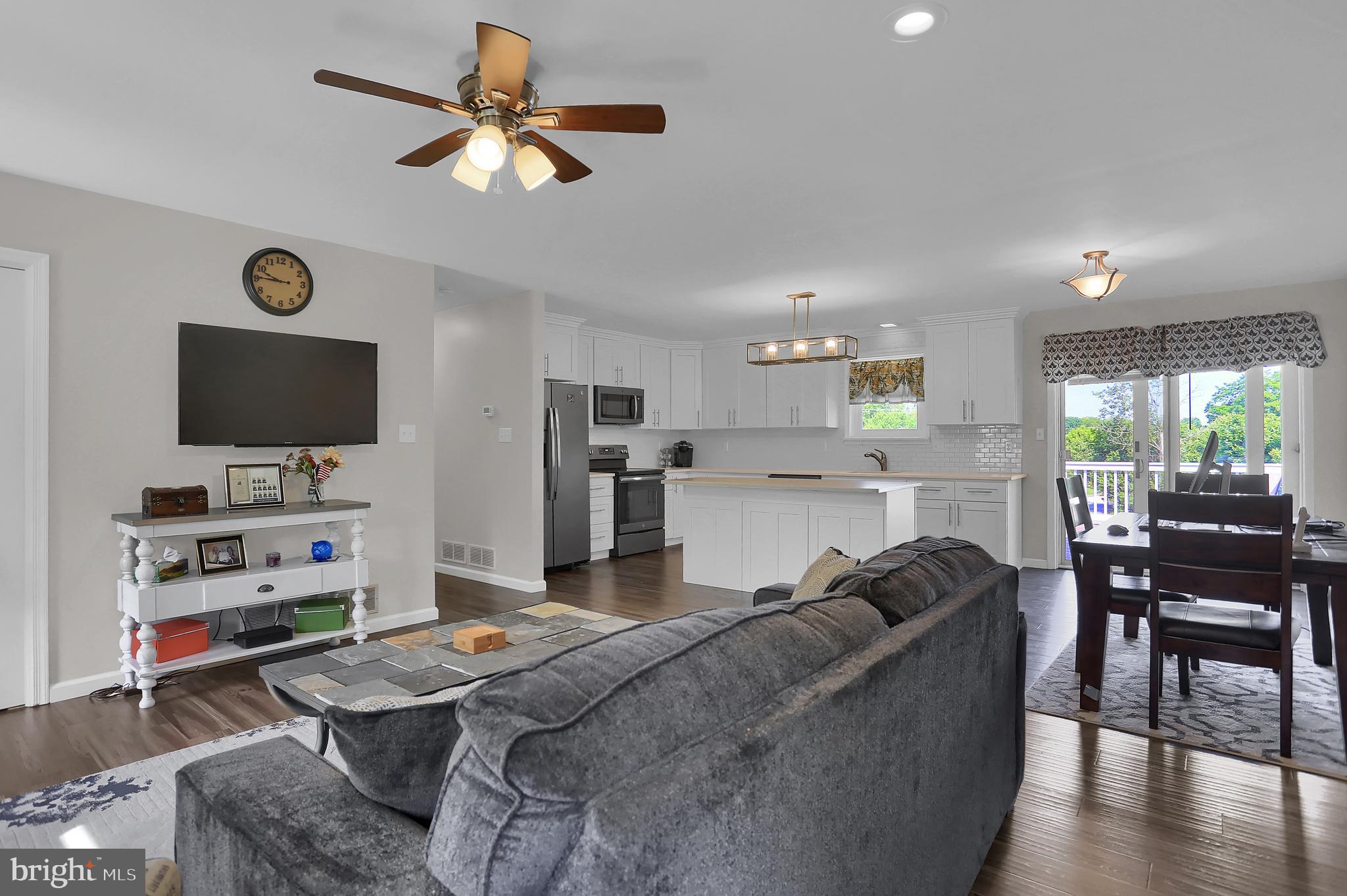 BRIDLEWOOD ESTATES - Residential