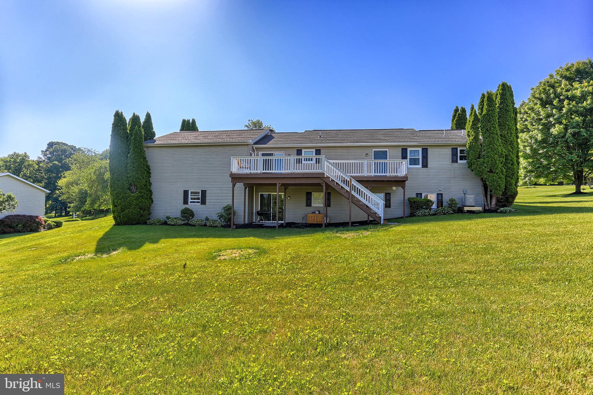 BRIDLEWOOD ESTATES - Residential