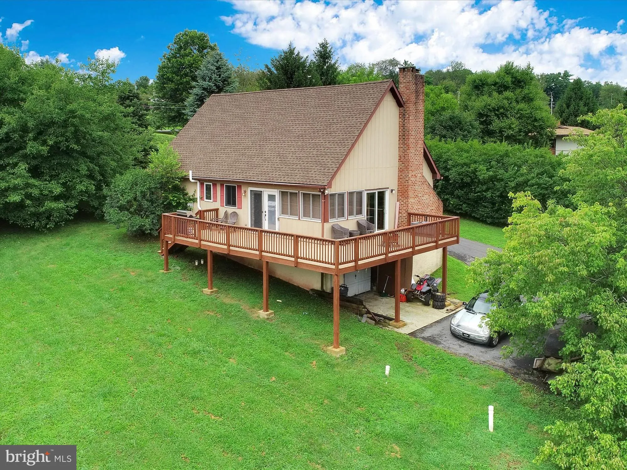 1099 Indian Drive, Auburn, PA 17922