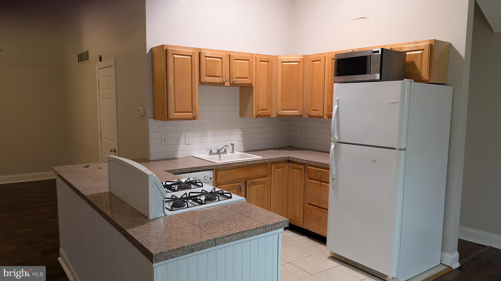 105 W CENTRAL AVENUE