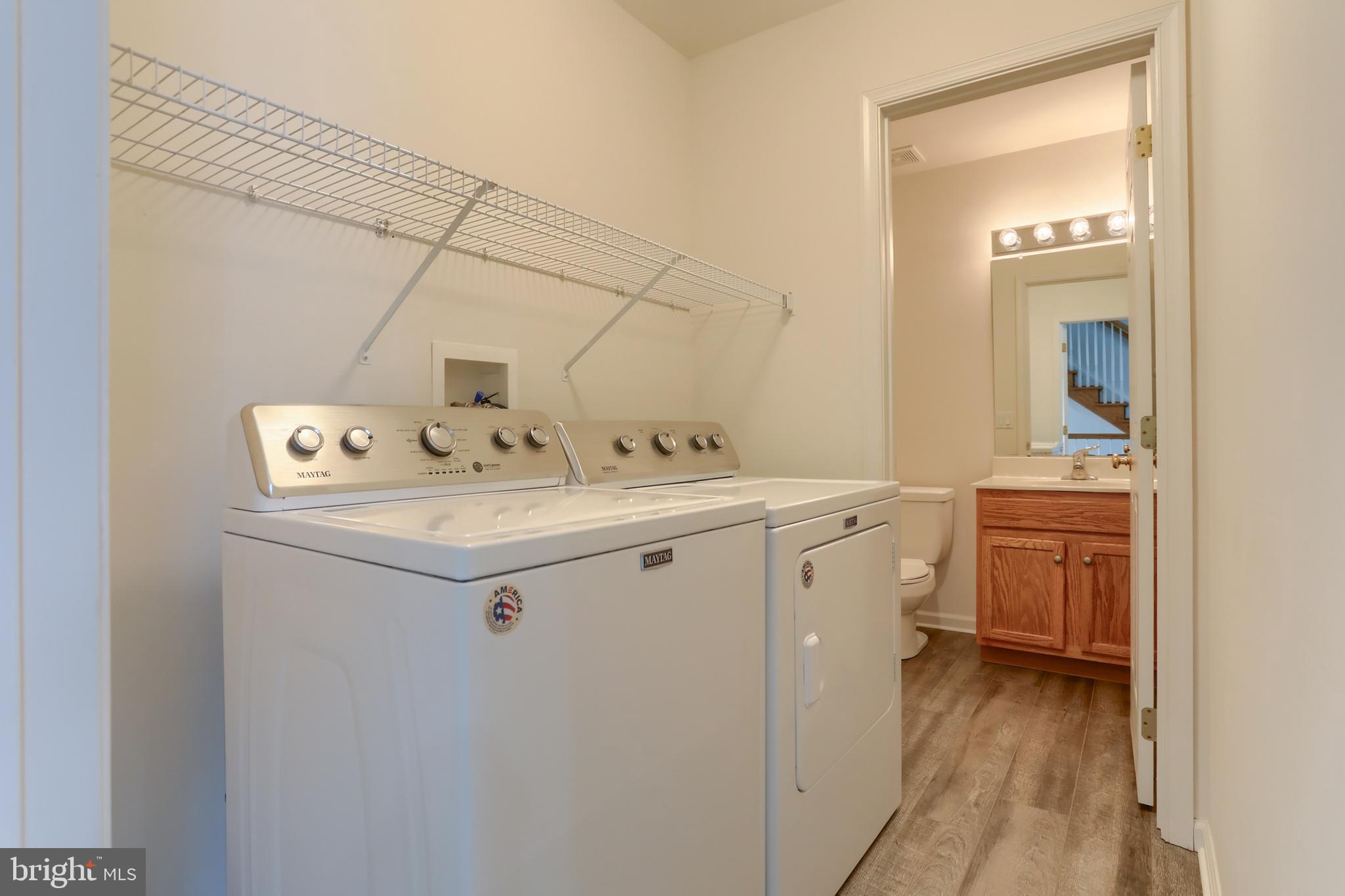 OAK HILLS - Residential