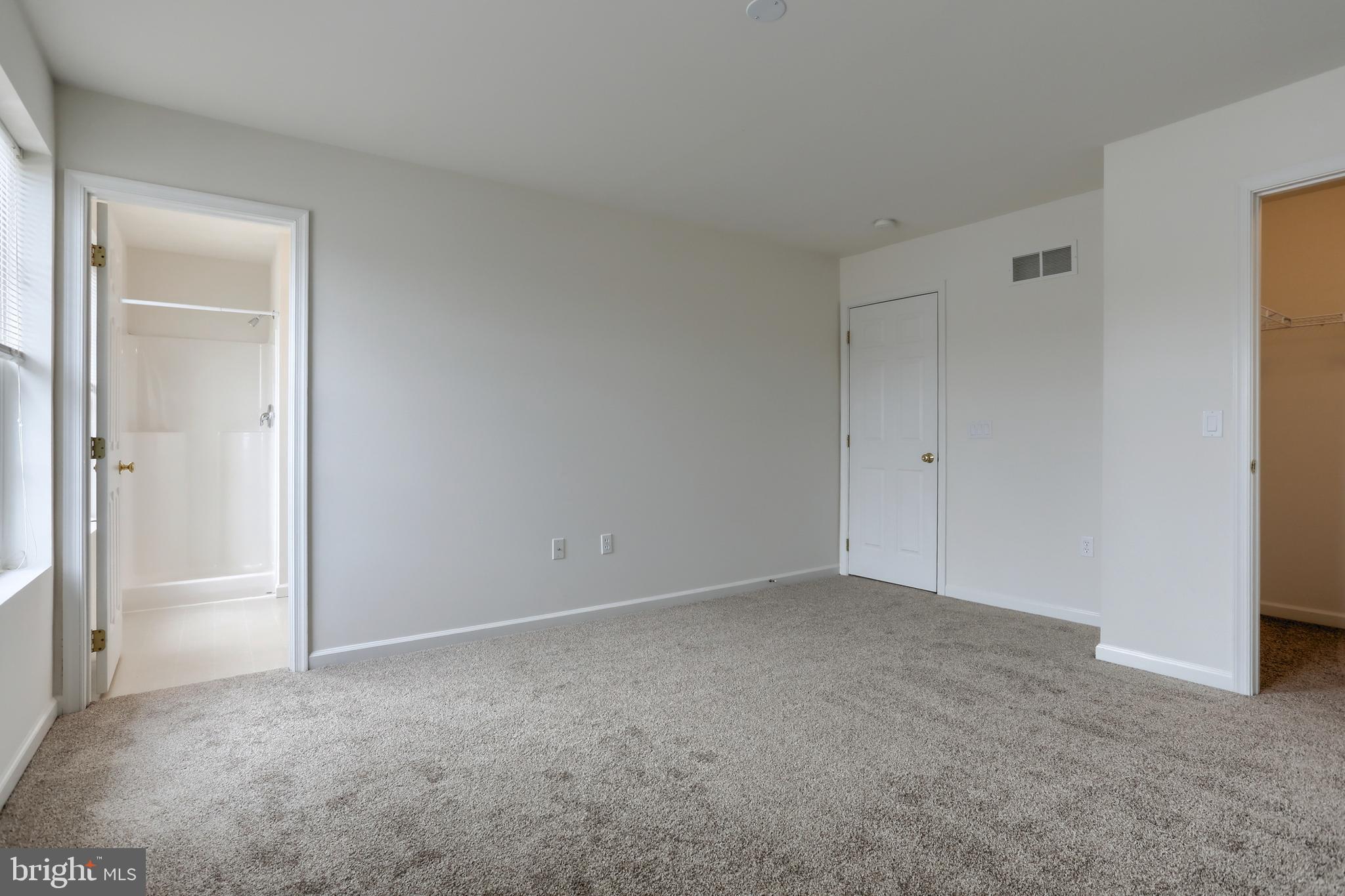 OAK HILLS - Residential