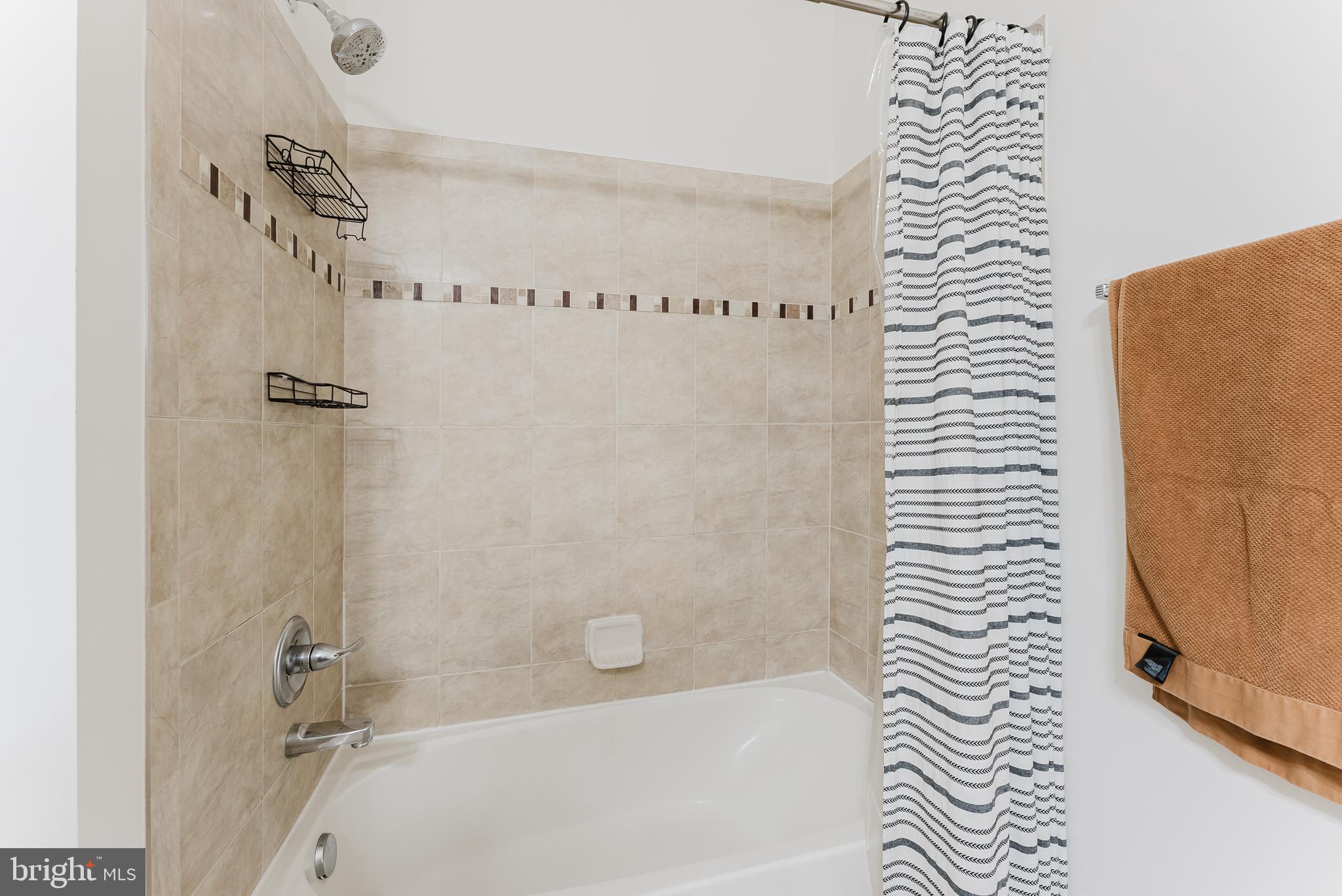 MERCER PARK CONDOMINIUM - Residential