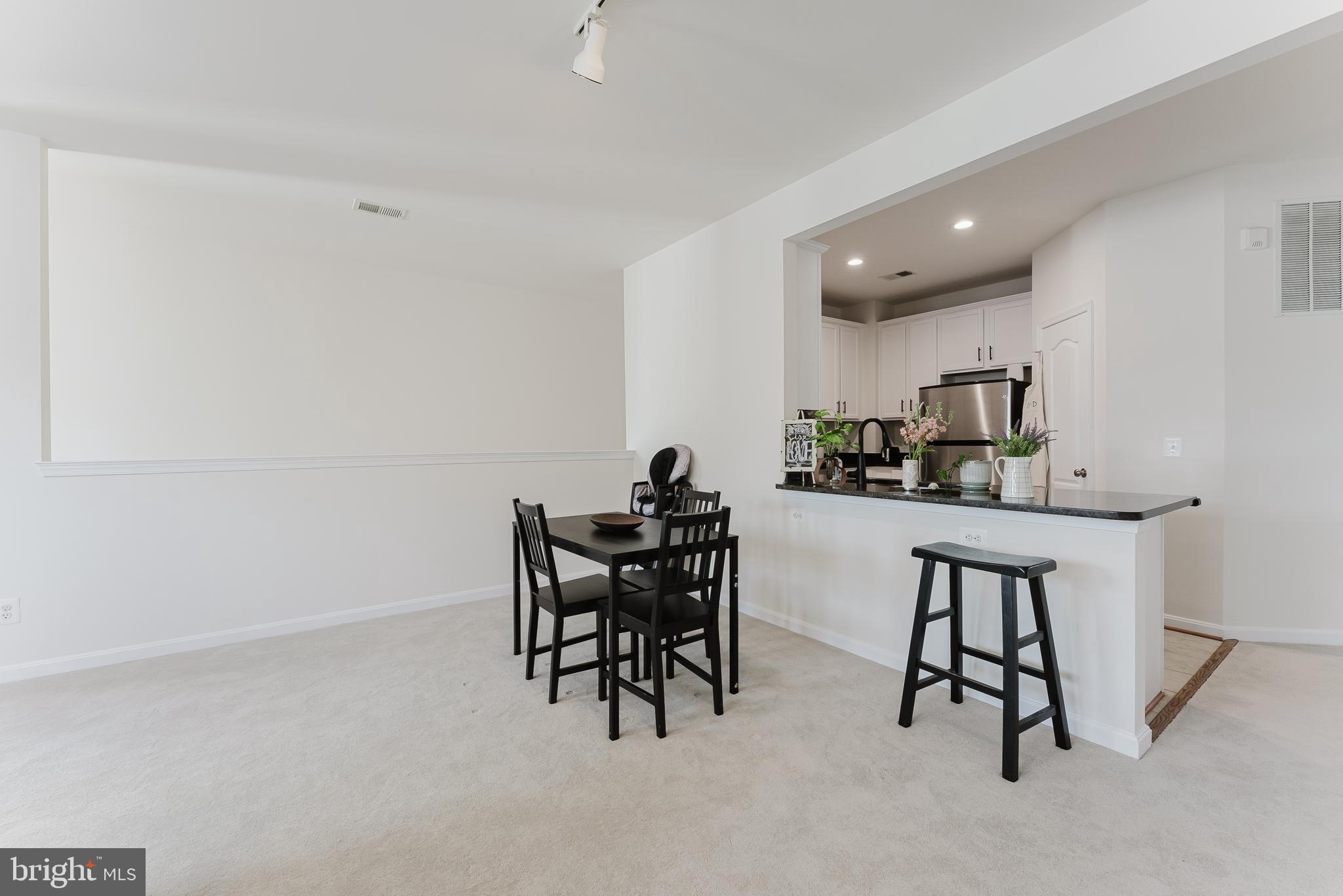 MERCER PARK CONDOMINIUM - Residential