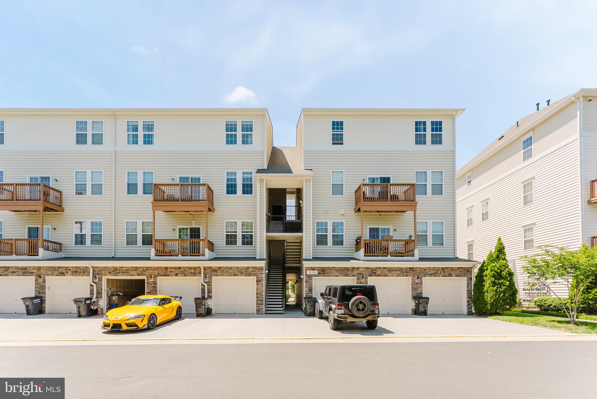 MERCER PARK CONDOMINIUM - Residential