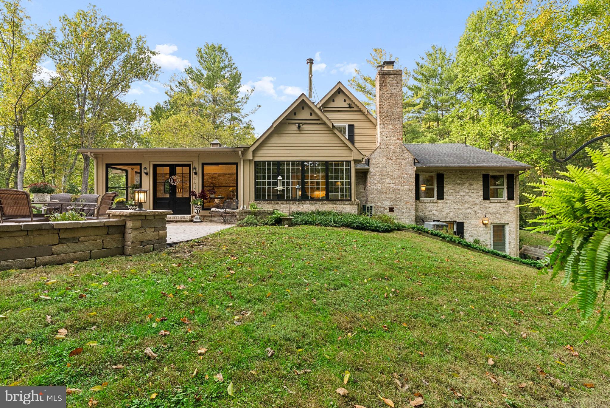 14416 MANOR ROAD
