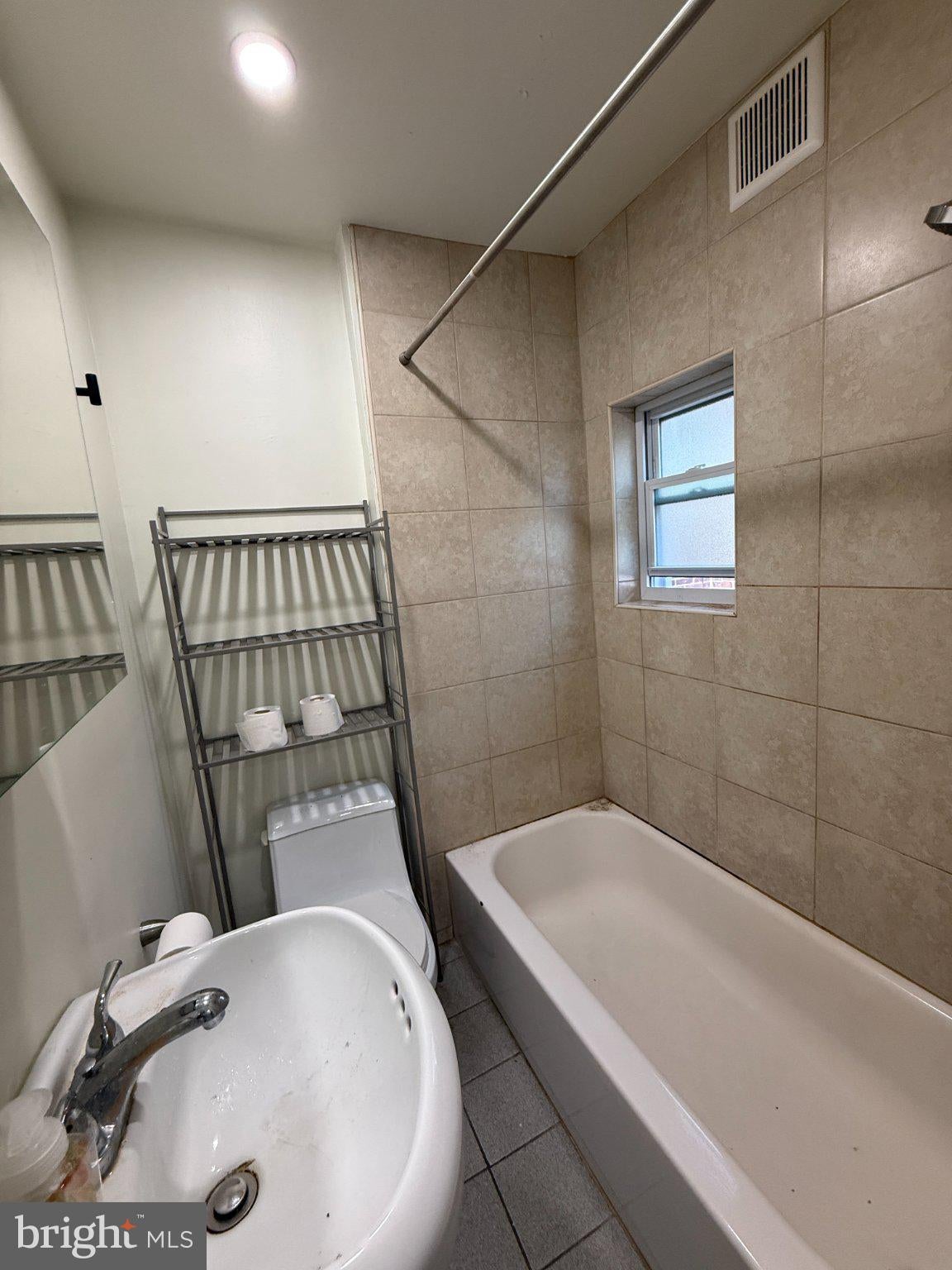 121 N. 21 STREET N 3R