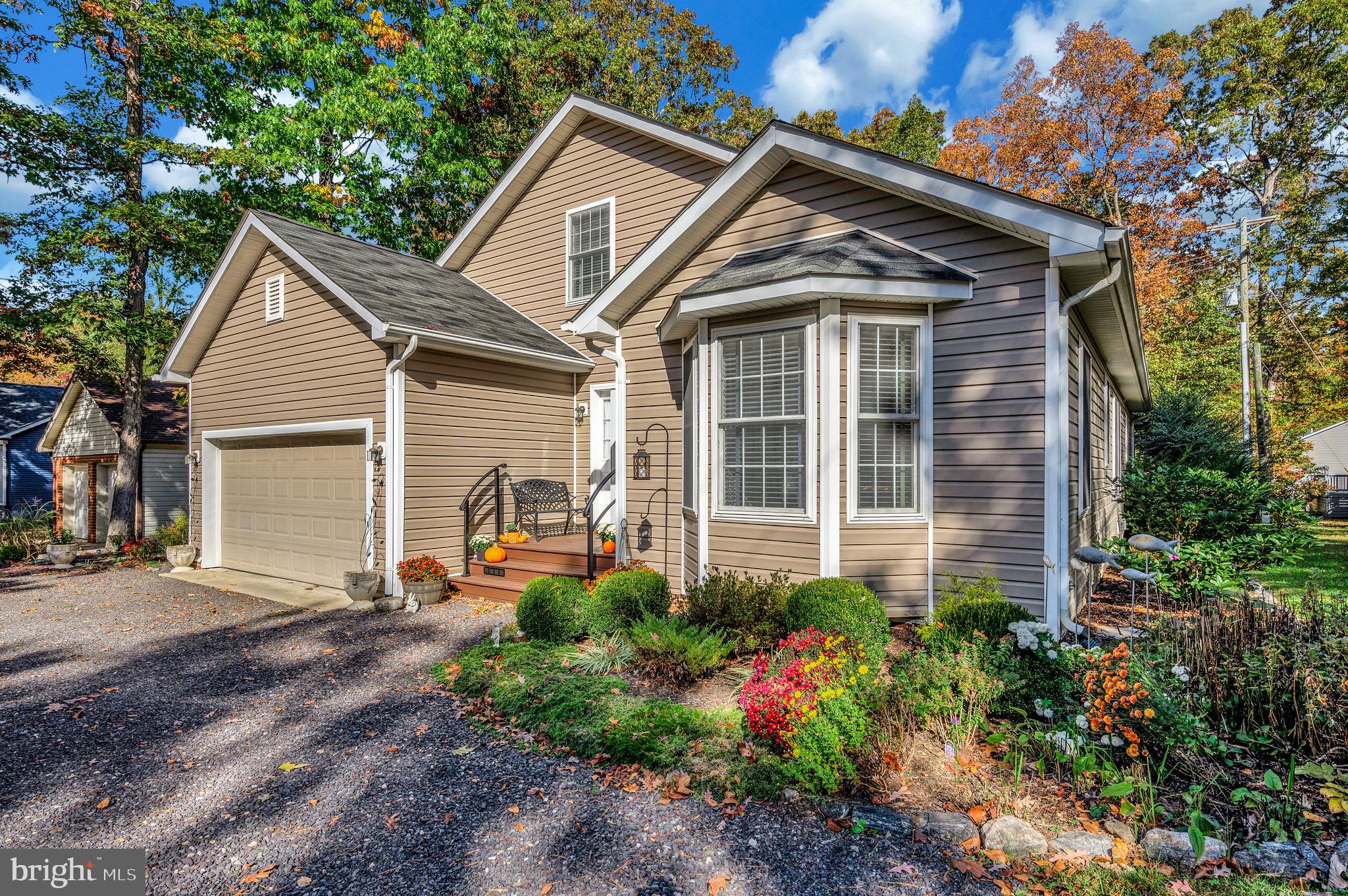 LAKE OF THE WOODS - Residential