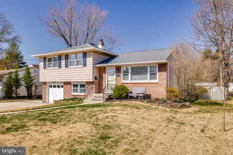 MLS: NJCD2085780