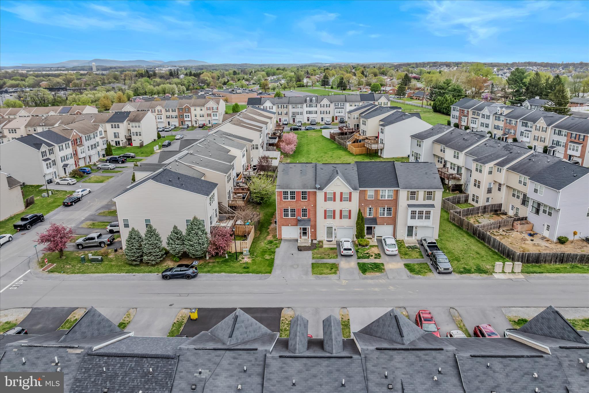 MANOR PARK - Residential