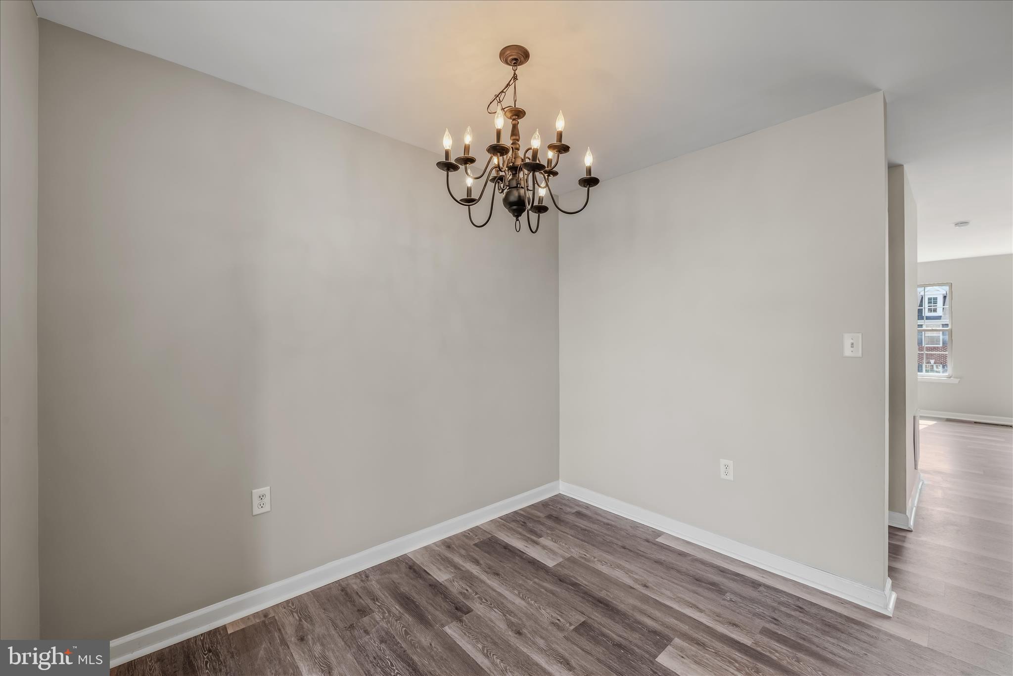 MANOR PARK - Residential