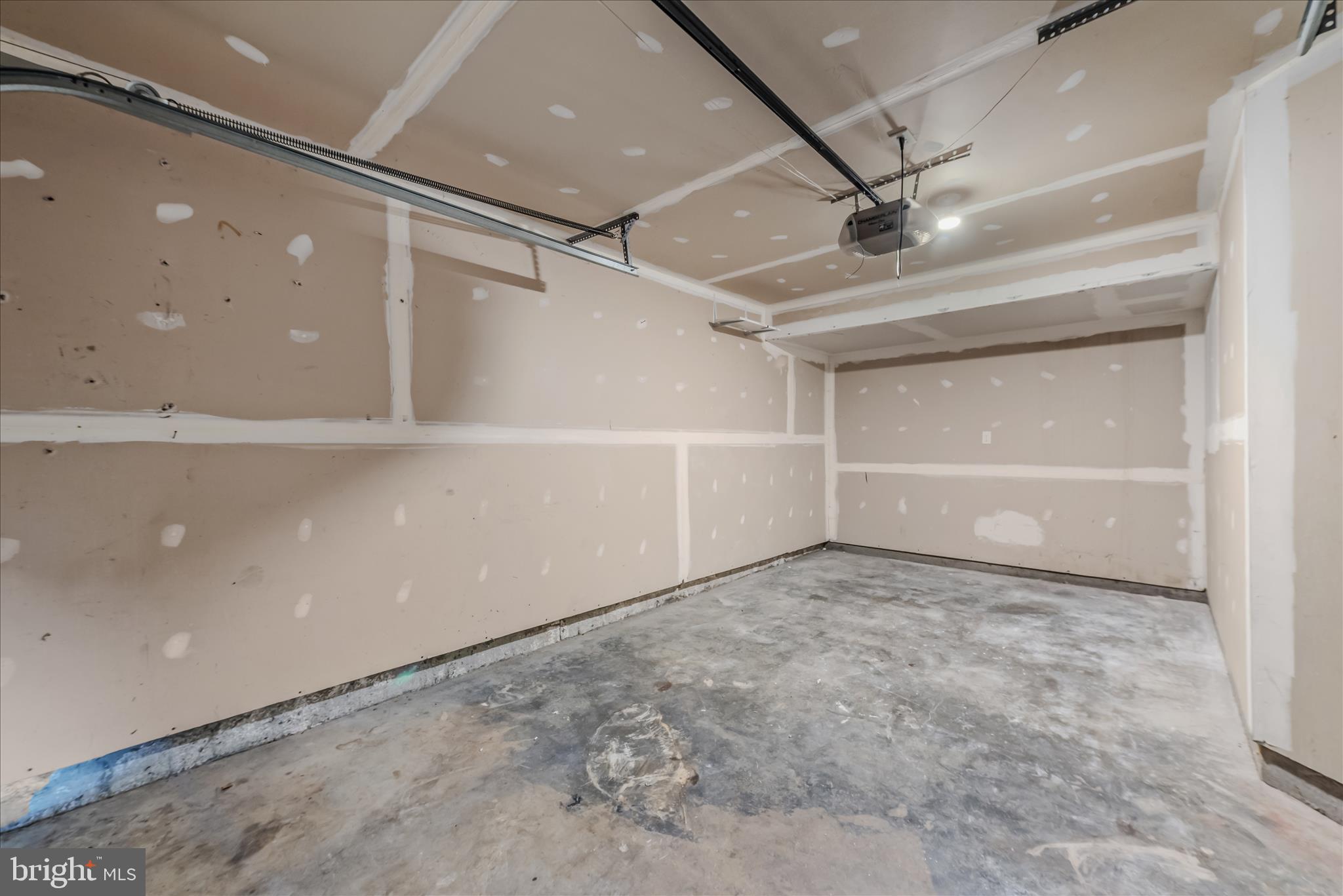 MANOR PARK - Residential