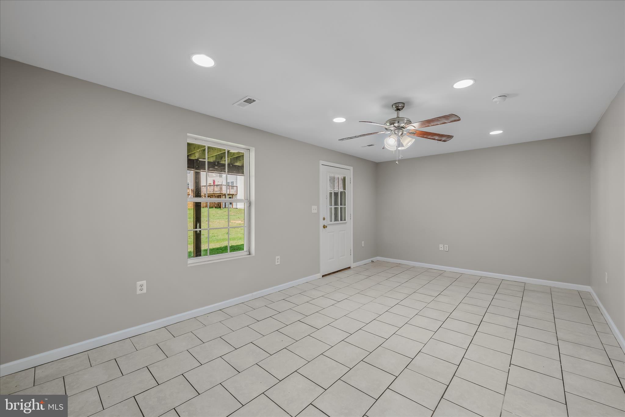 MANOR PARK - Residential