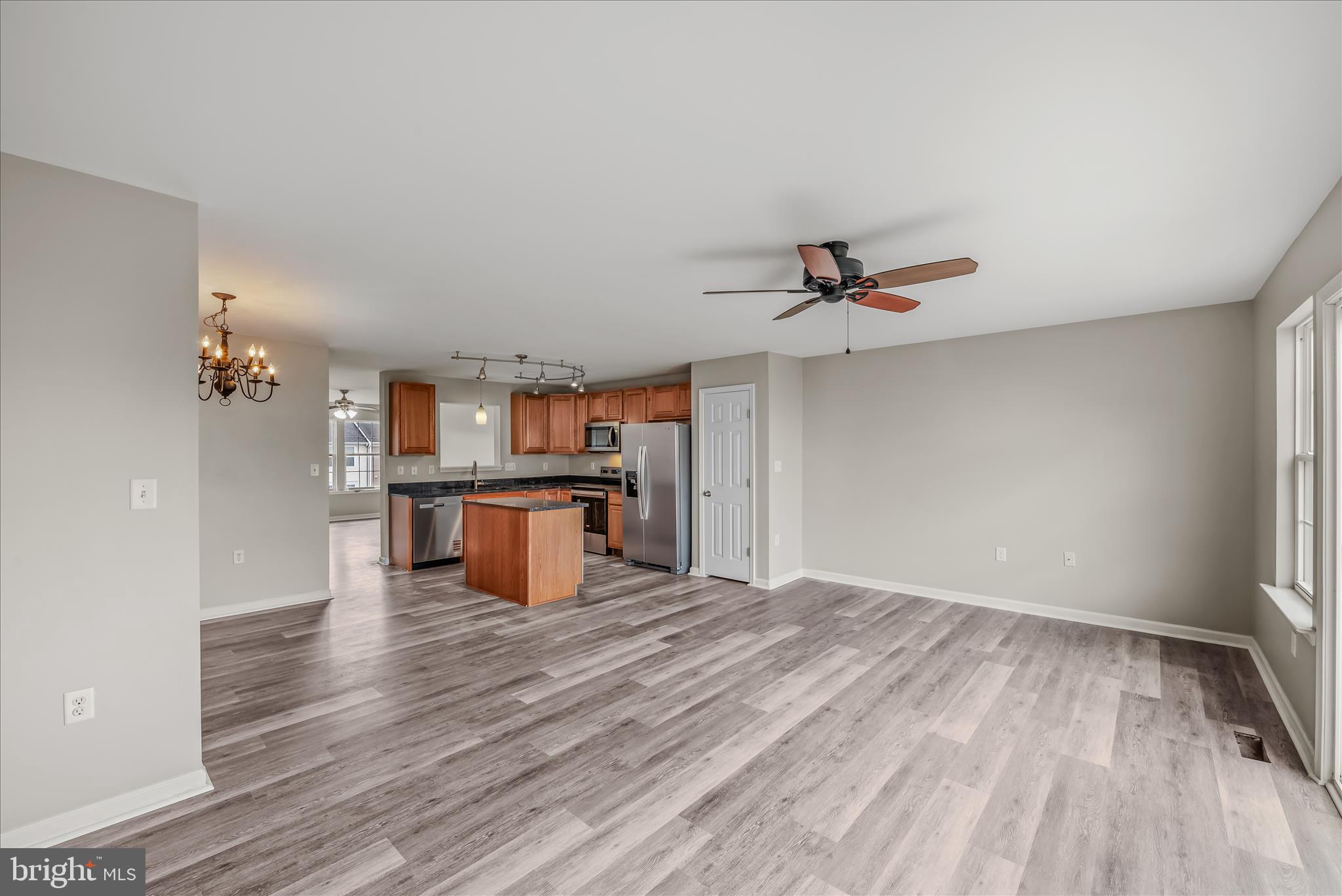 MANOR PARK - Residential