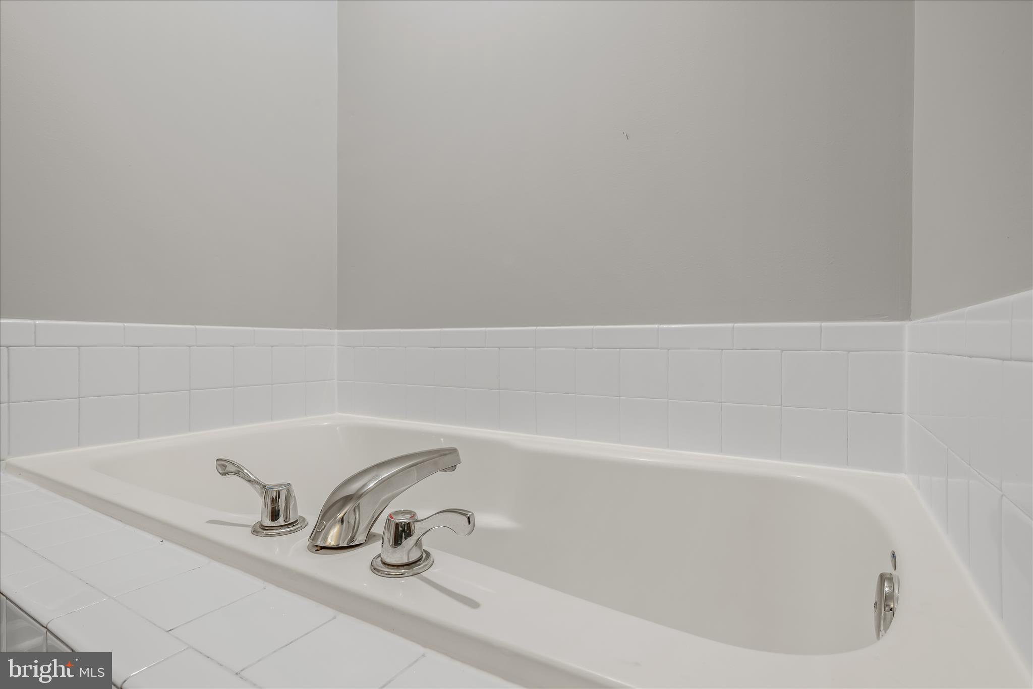 MANOR PARK - Residential