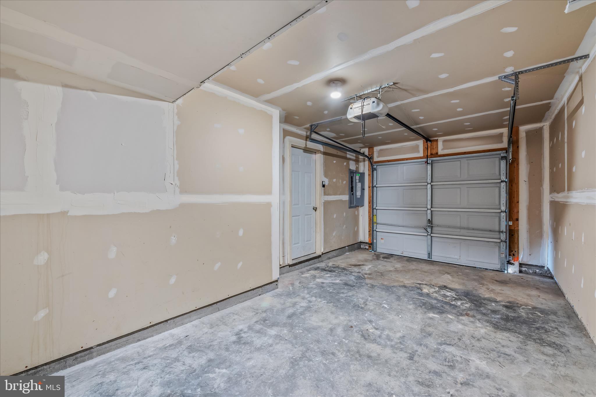 MANOR PARK - Residential