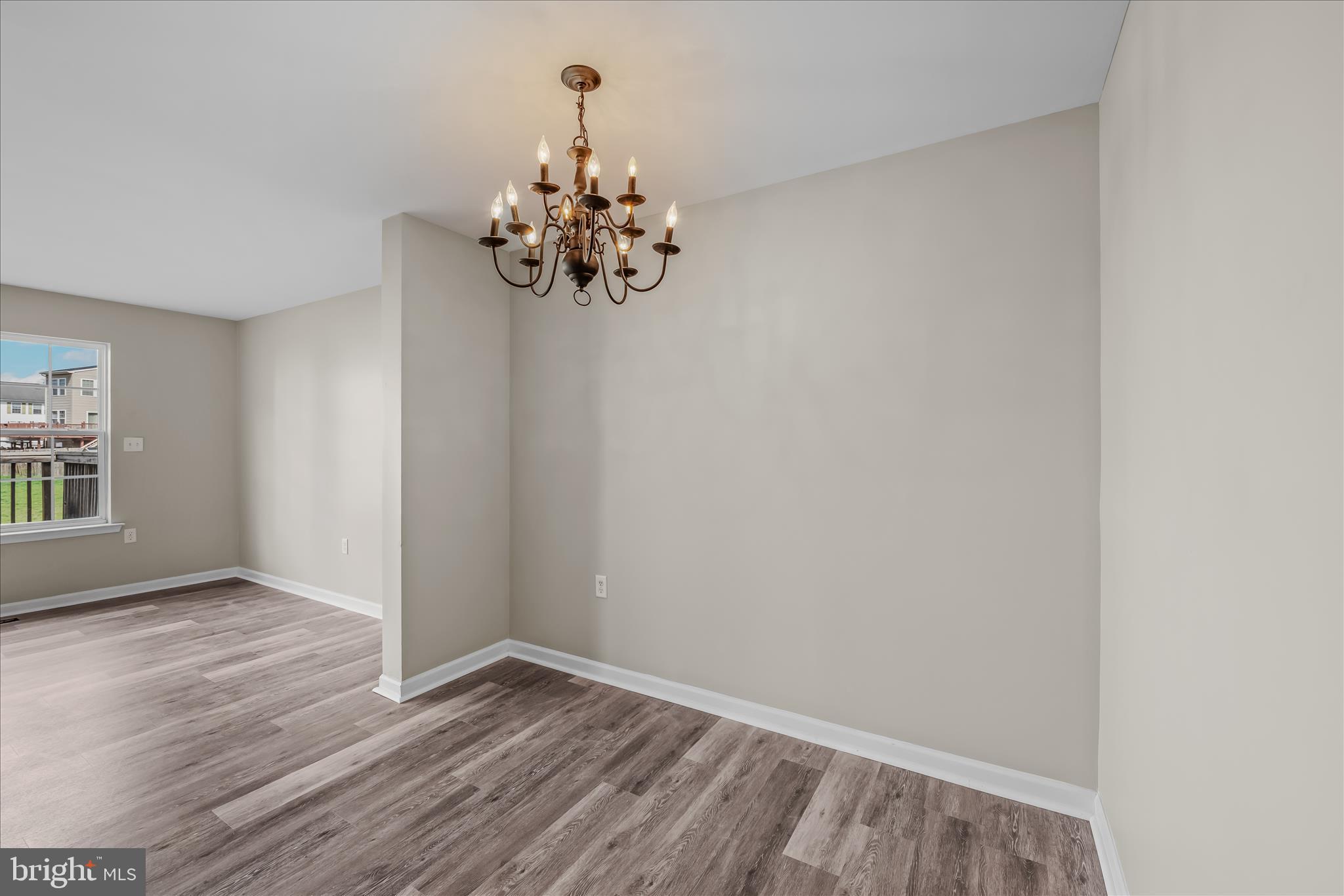 MANOR PARK - Residential