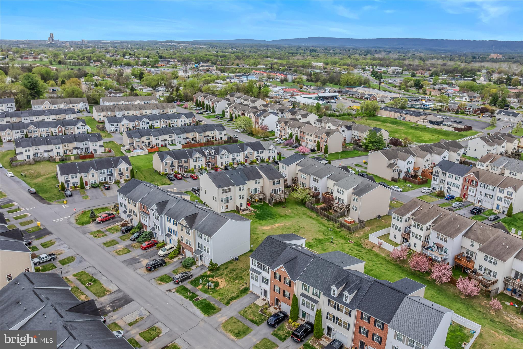 MANOR PARK - Residential