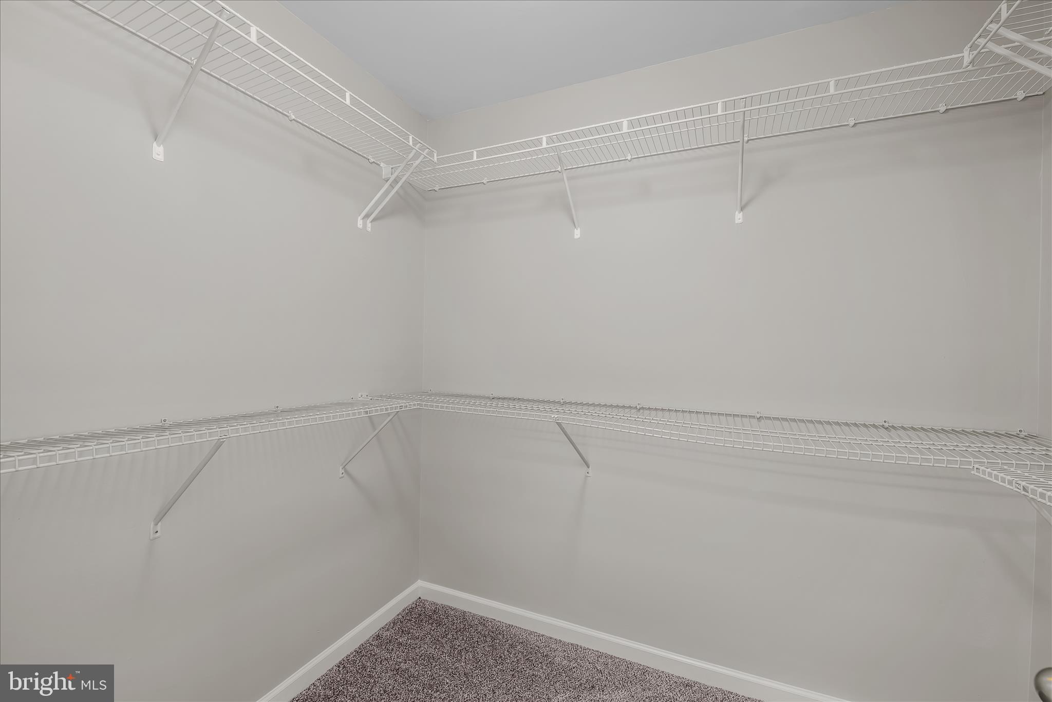 MANOR PARK - Residential