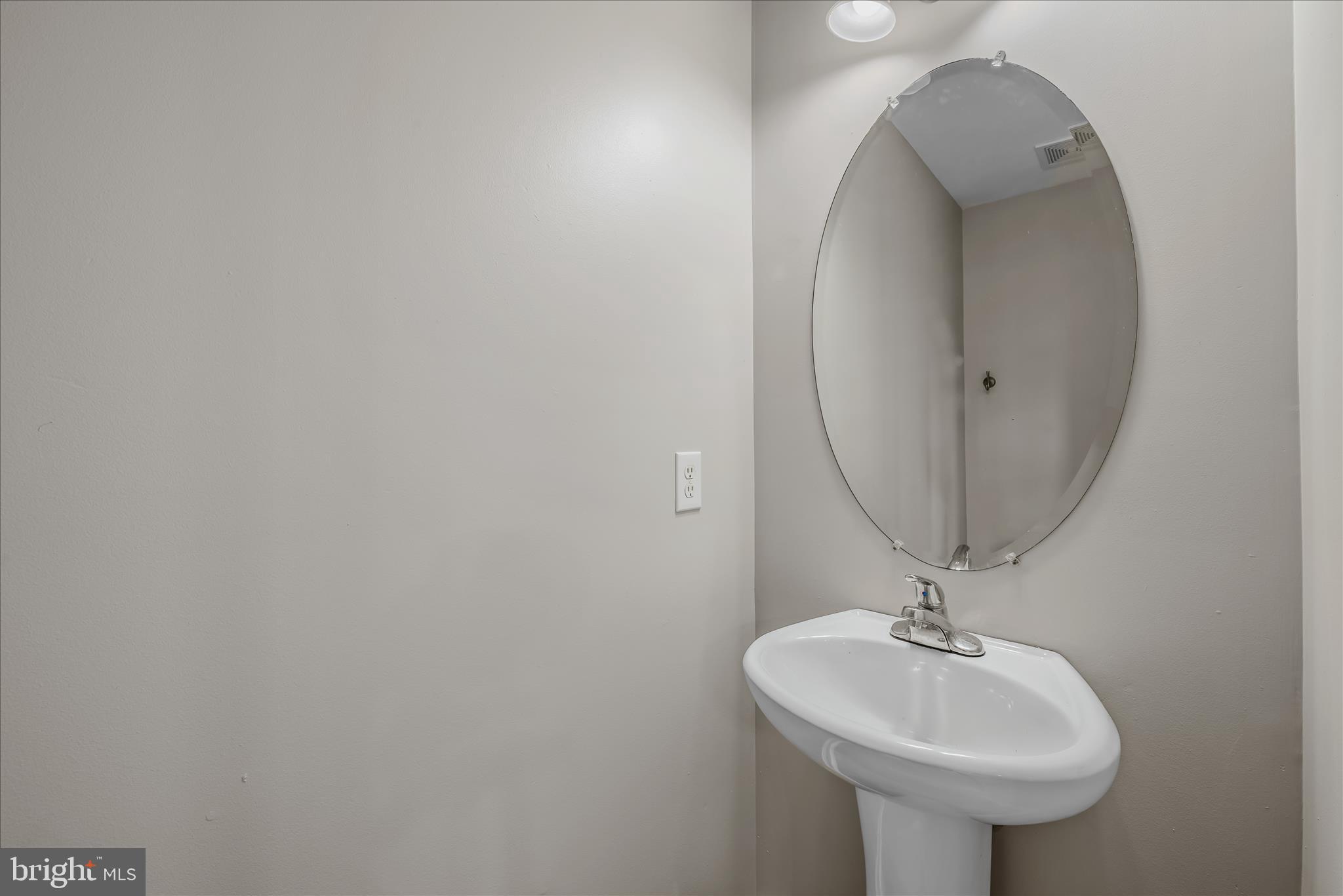 MANOR PARK - Residential