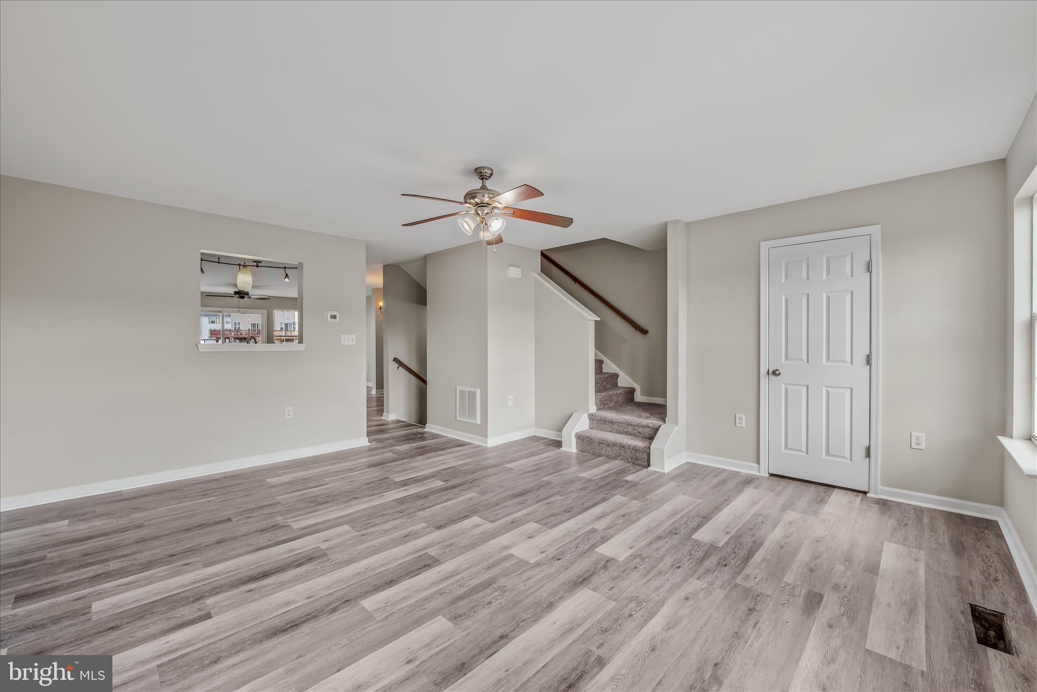 MANOR PARK - Residential