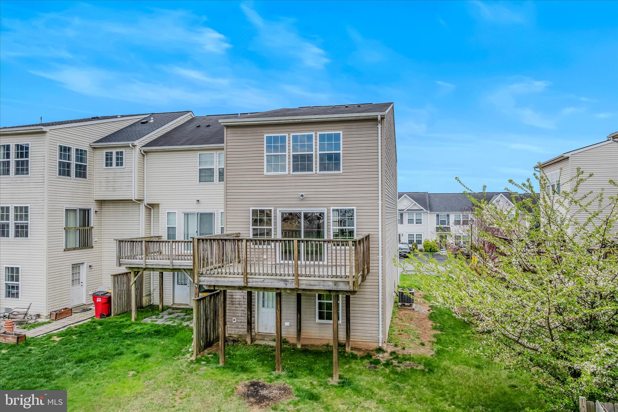 MANOR PARK - Residential