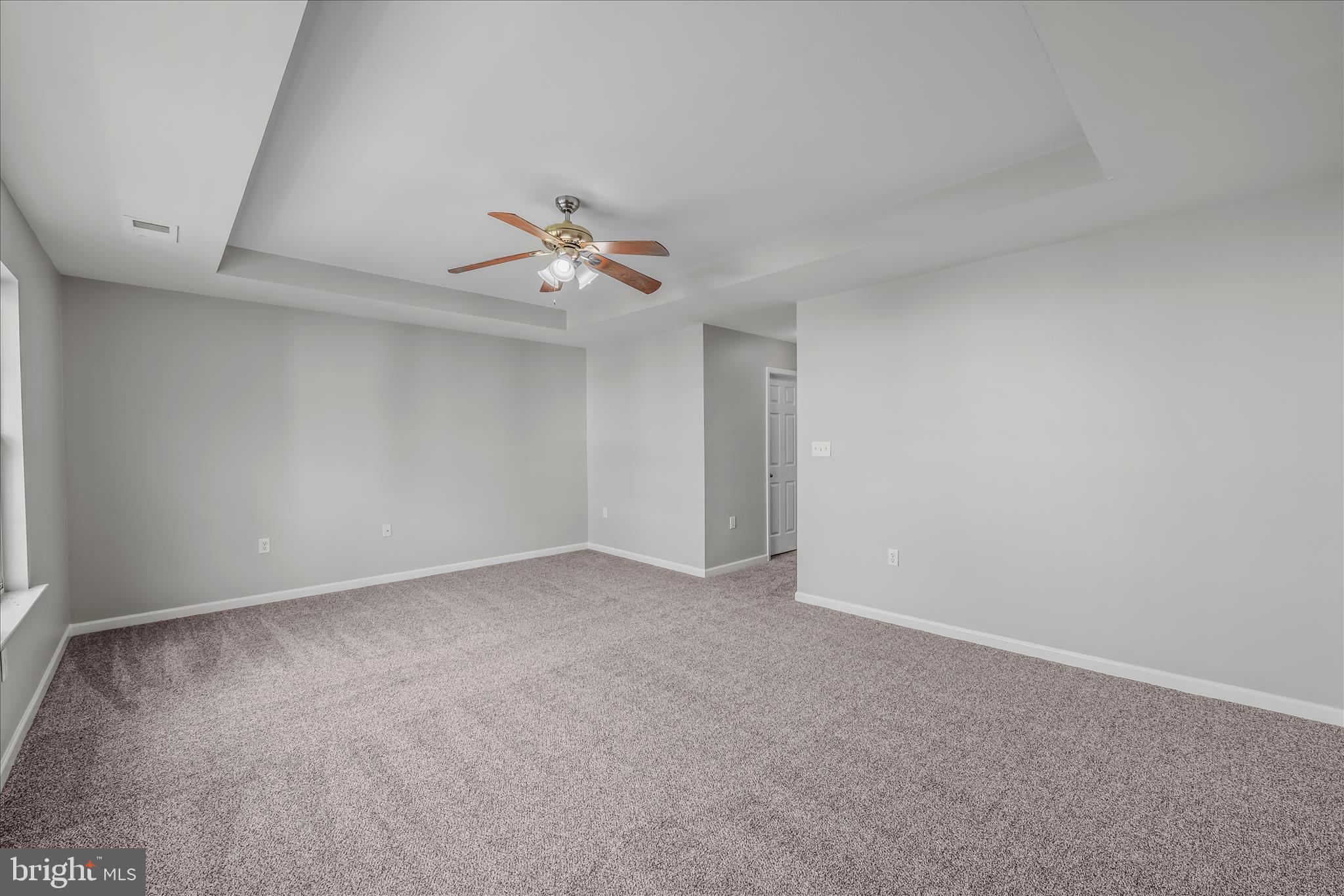 MANOR PARK - Residential