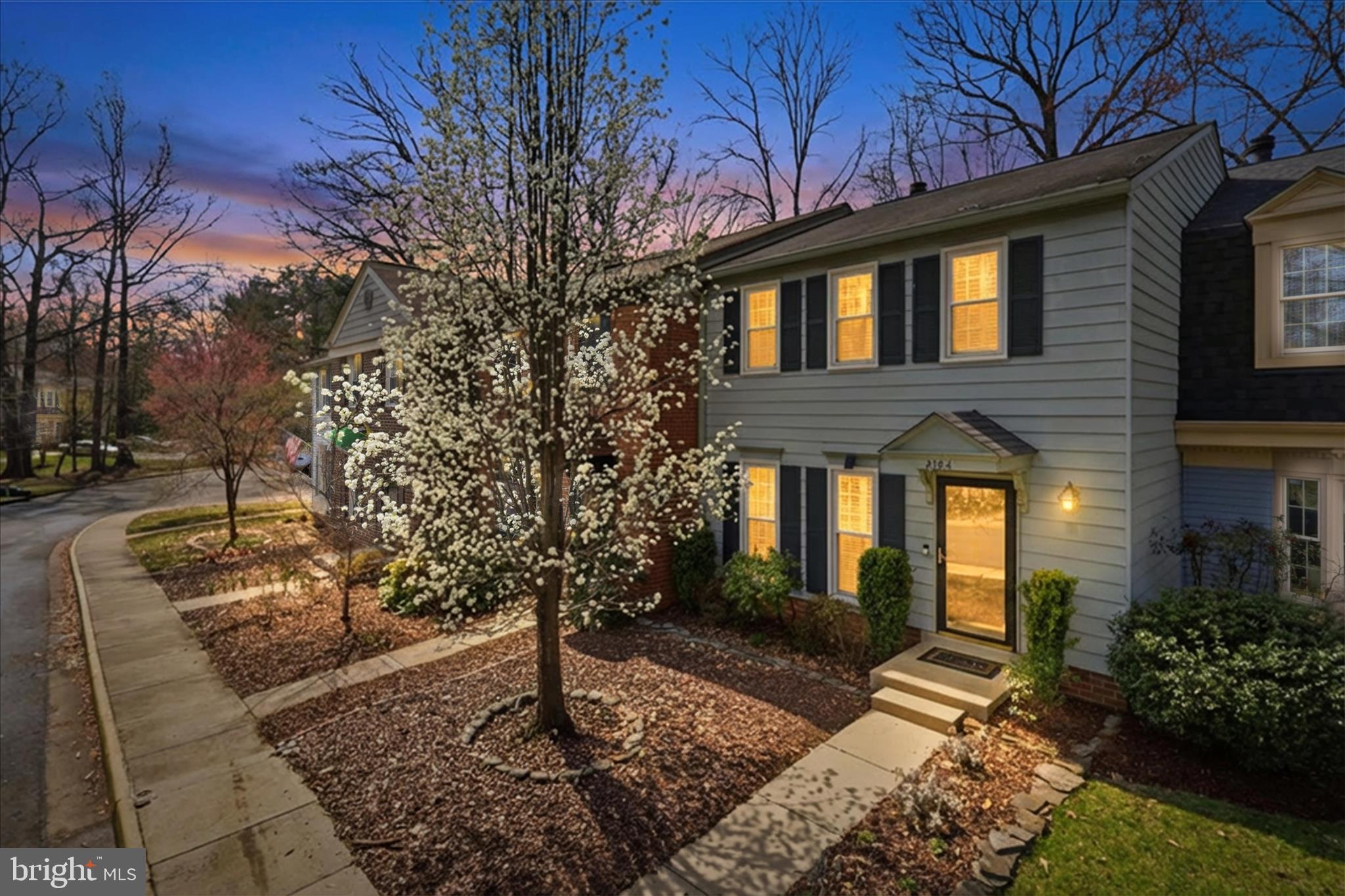 RESTON - Residential