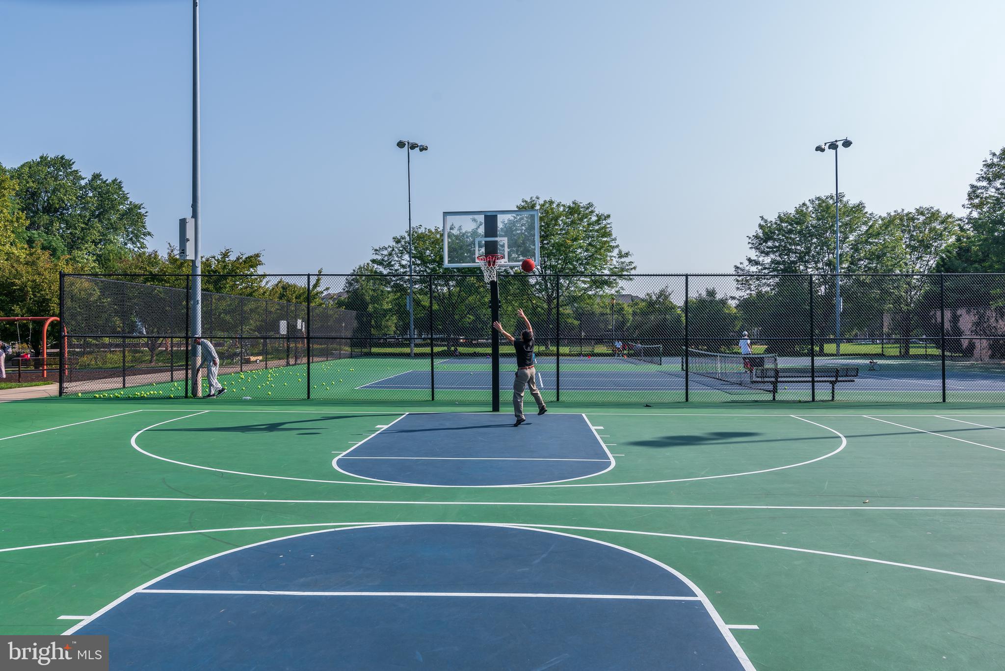 KING FARM - Residential