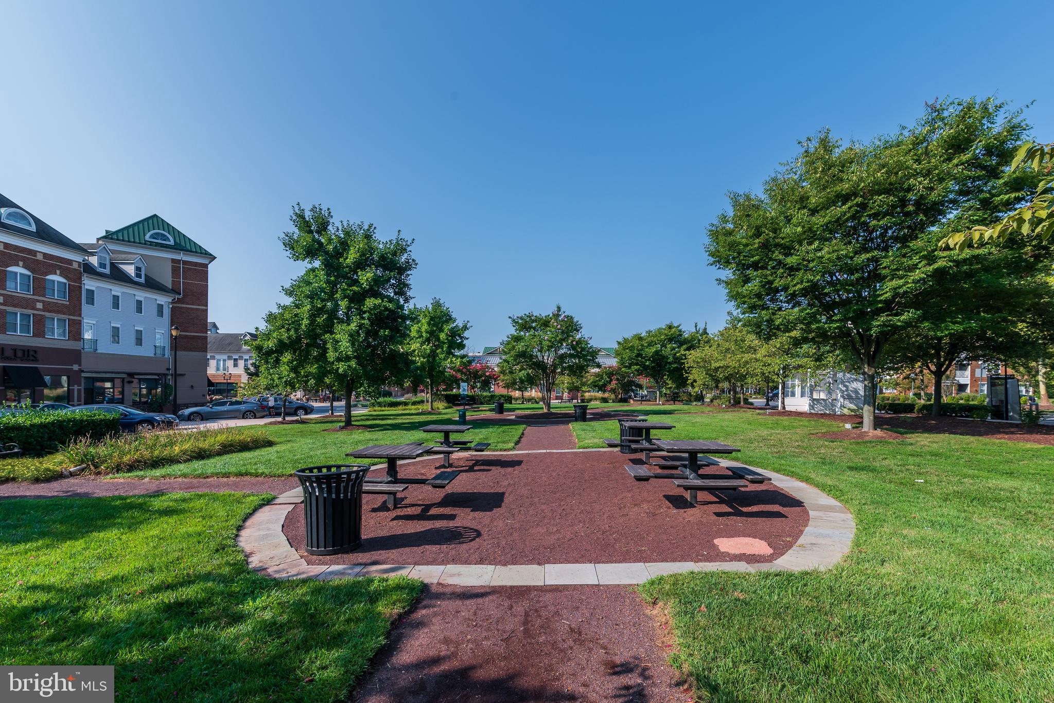 KING FARM - Residential