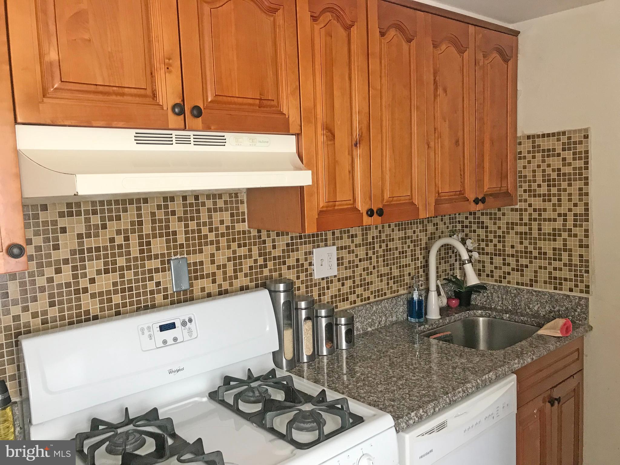 RIDGELEIGH - Residential Lease