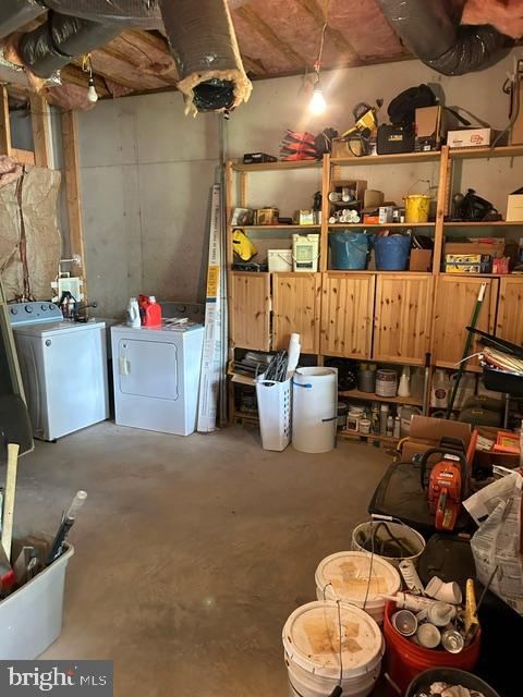 ASHTON WOODS - Residential