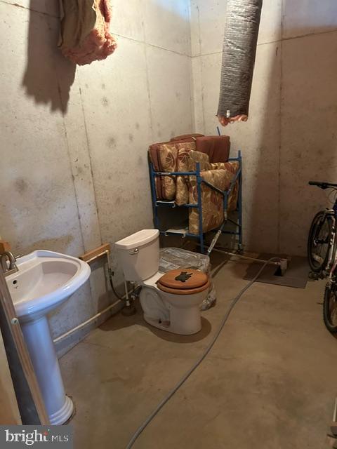 ASHTON WOODS - Residential