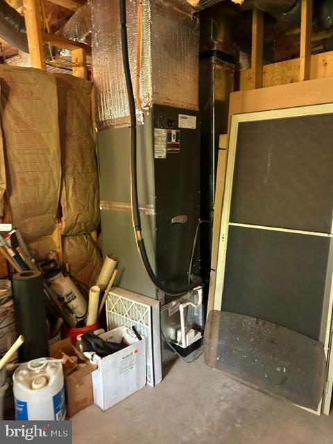 ASHTON WOODS - Residential