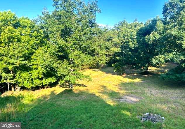 ASHTON WOODS - Residential