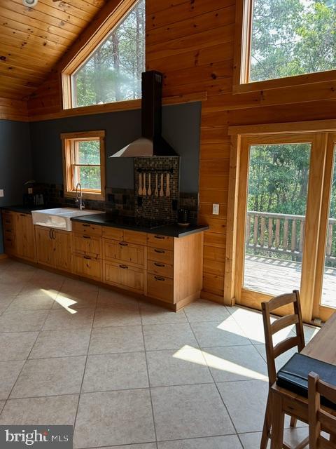 ASHTON WOODS - Residential