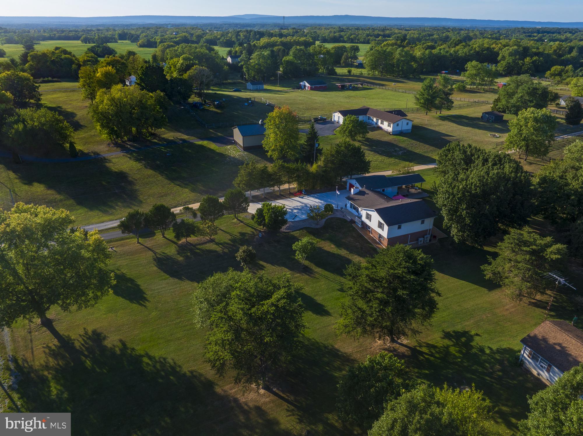 6529 MIDDLEWAY PIKE