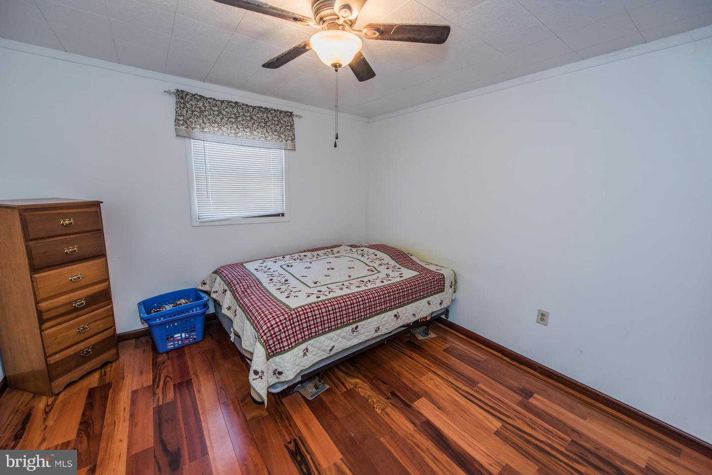 TREELAND HILLS - Residential