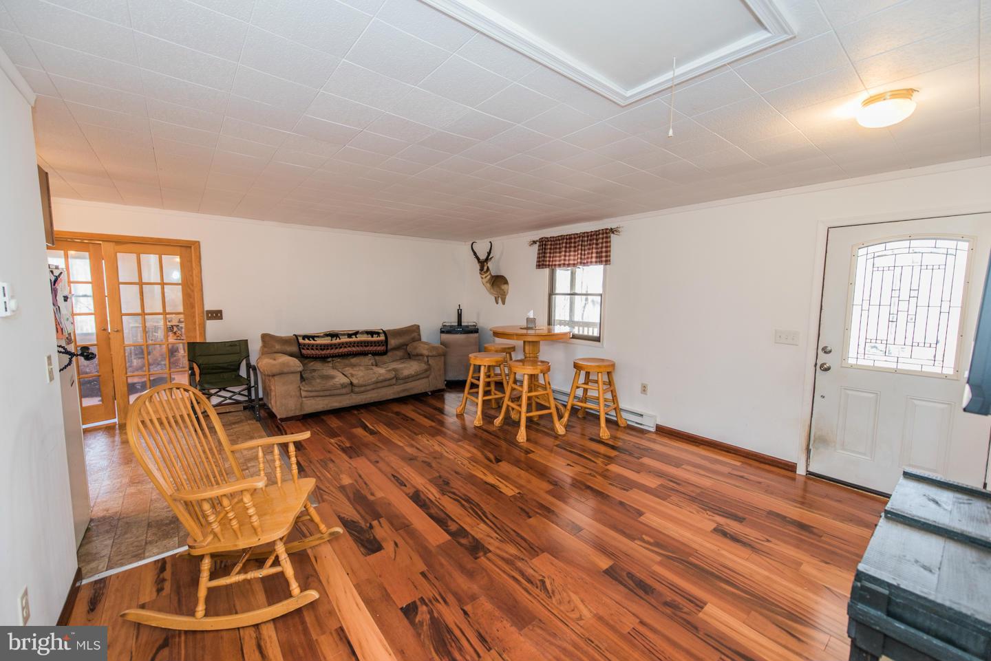 TREELAND HILLS - Residential