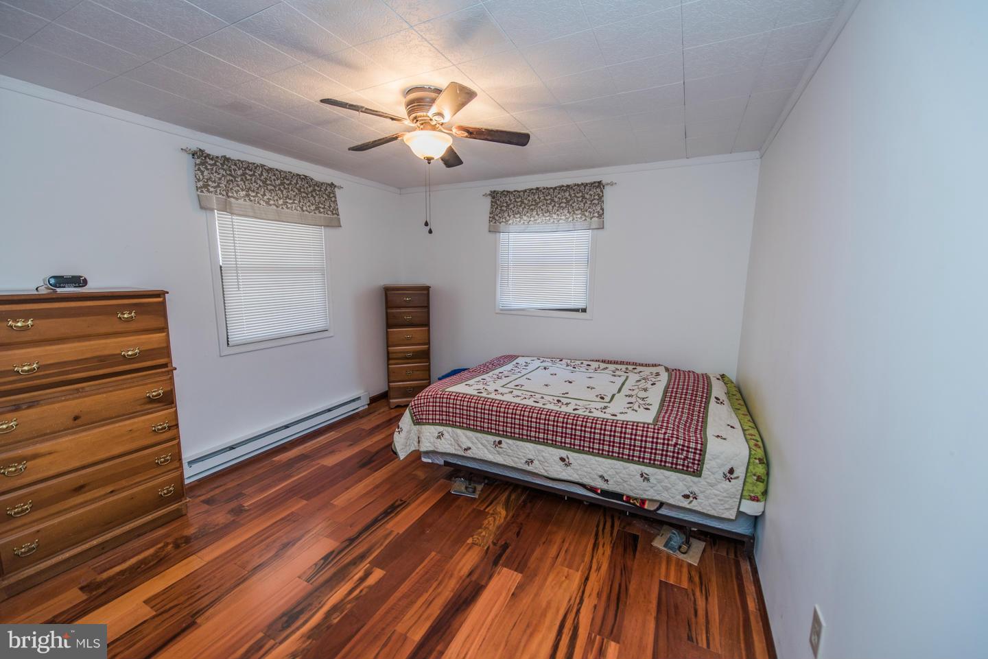 TREELAND HILLS - Residential