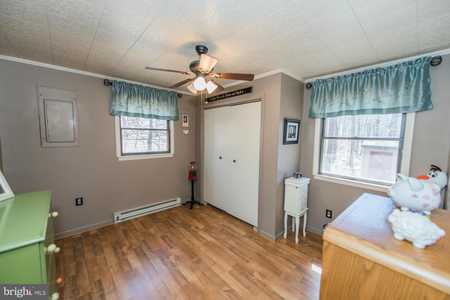 TREELAND HILLS - Residential