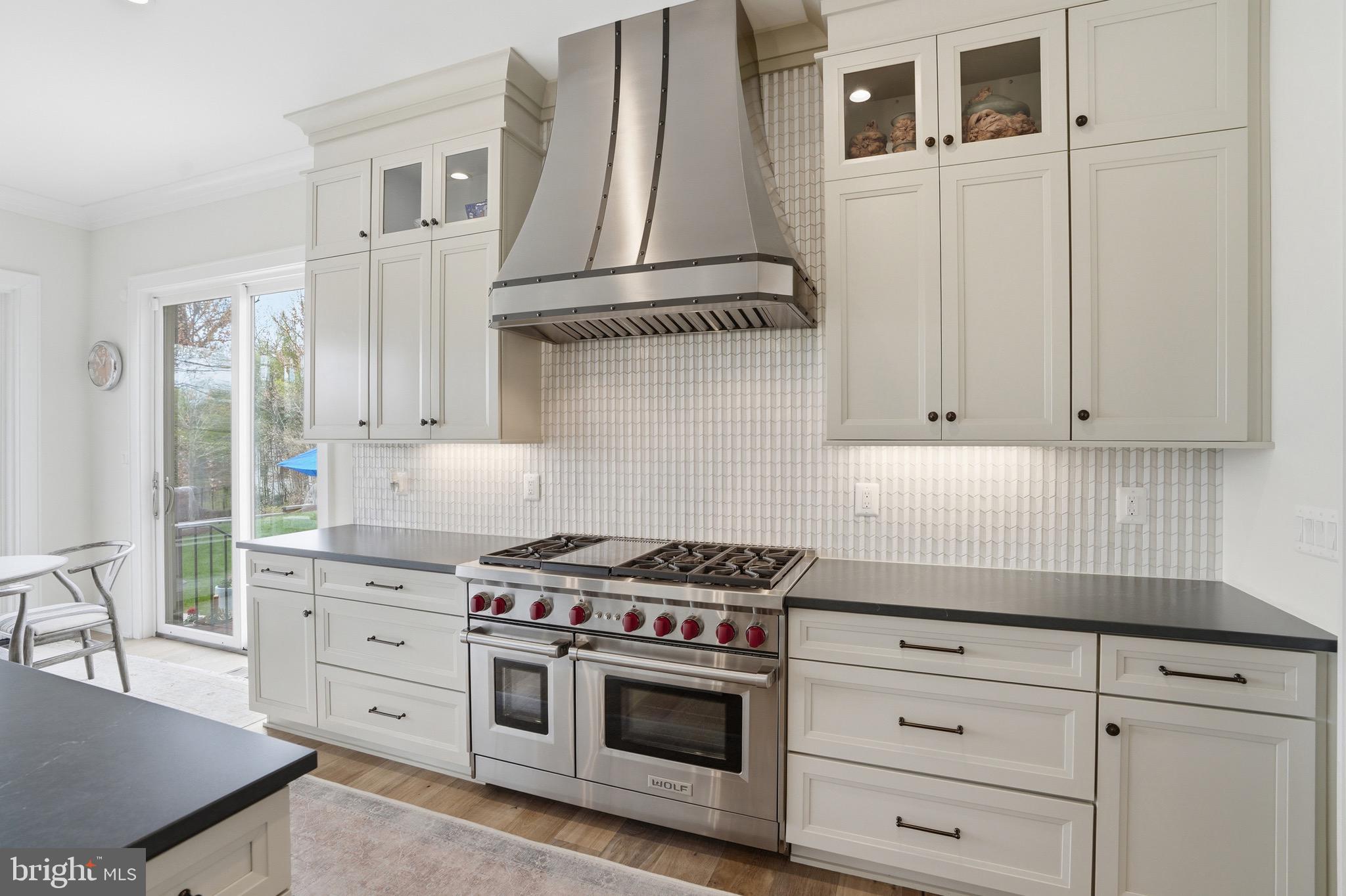 SALONA VILLAGE - Residential