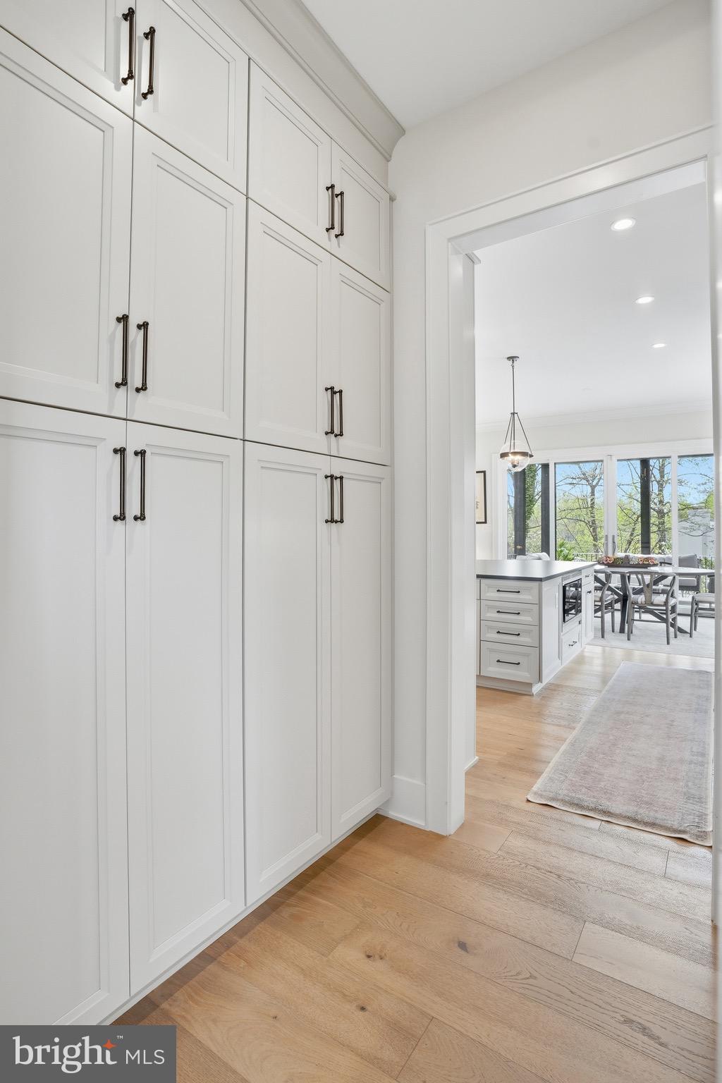 SALONA VILLAGE - Residential